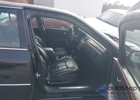 2010 Cadillac Dts Luxury Collection from USA, damaged, VIN 1G6KD5EY5A4106126